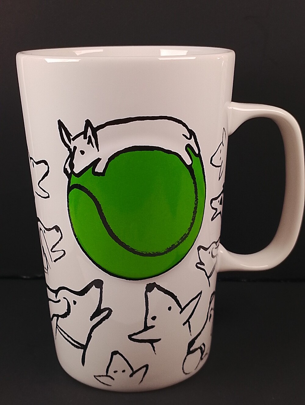 STARBUCKS 16 Oz Doodle Dogs With Raised Green Tennis Ball  COFFEE TEA MUG (2015)